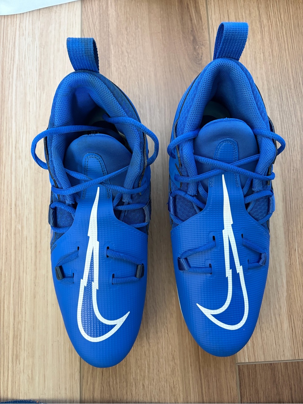 Men’s Nike Alpha Blue & White Football Cleats size 10.5